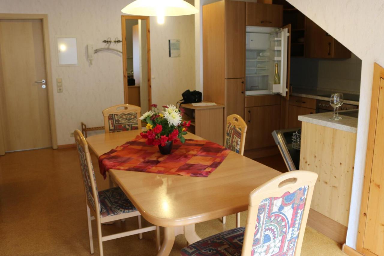 Weingut & Strausswirtschaft Vogel Apartment Vogtsburg Bagian luar foto