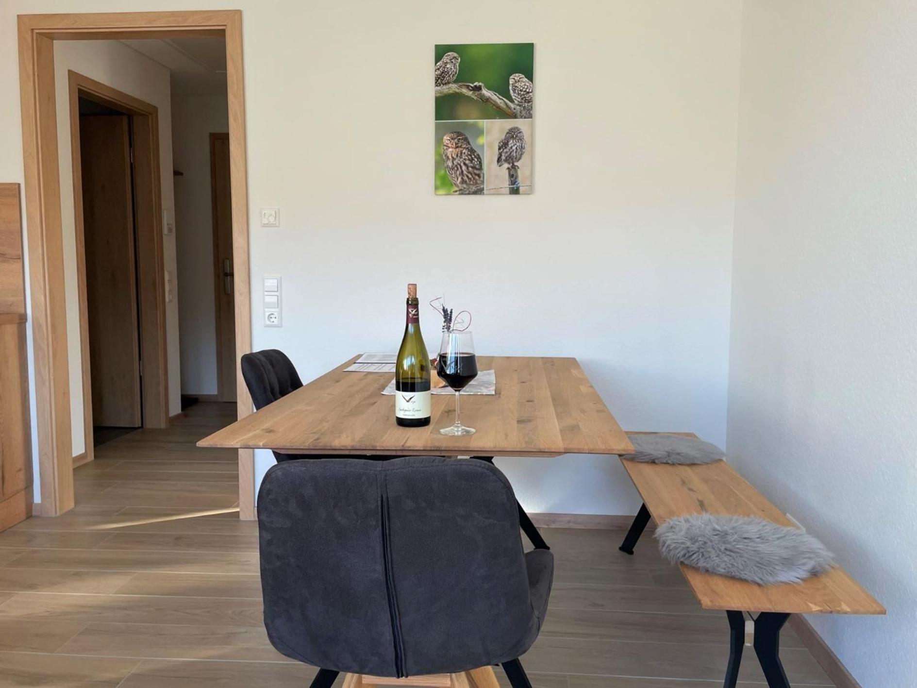 Weingut & Strausswirtschaft Vogel Apartment Vogtsburg Bagian luar foto